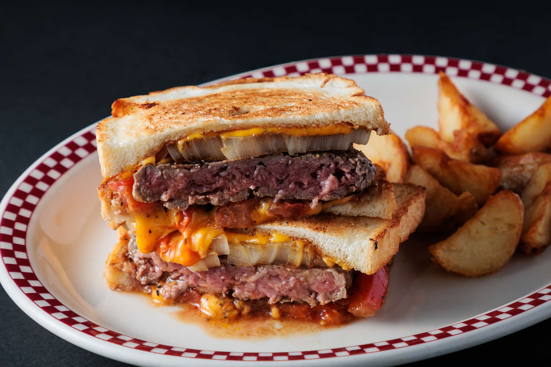 パティメルトチーズサンド パティメルトチーズサンド|芝公園でハンバーガーのテイクアウト・デリバリーならMUNCH'S BURGER SHACK