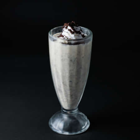 プレミアムシェイク　オレオ｜芝公園でハンバーガーのテイクアウト・デリバリーならMUNCH'S BURGER SHACK