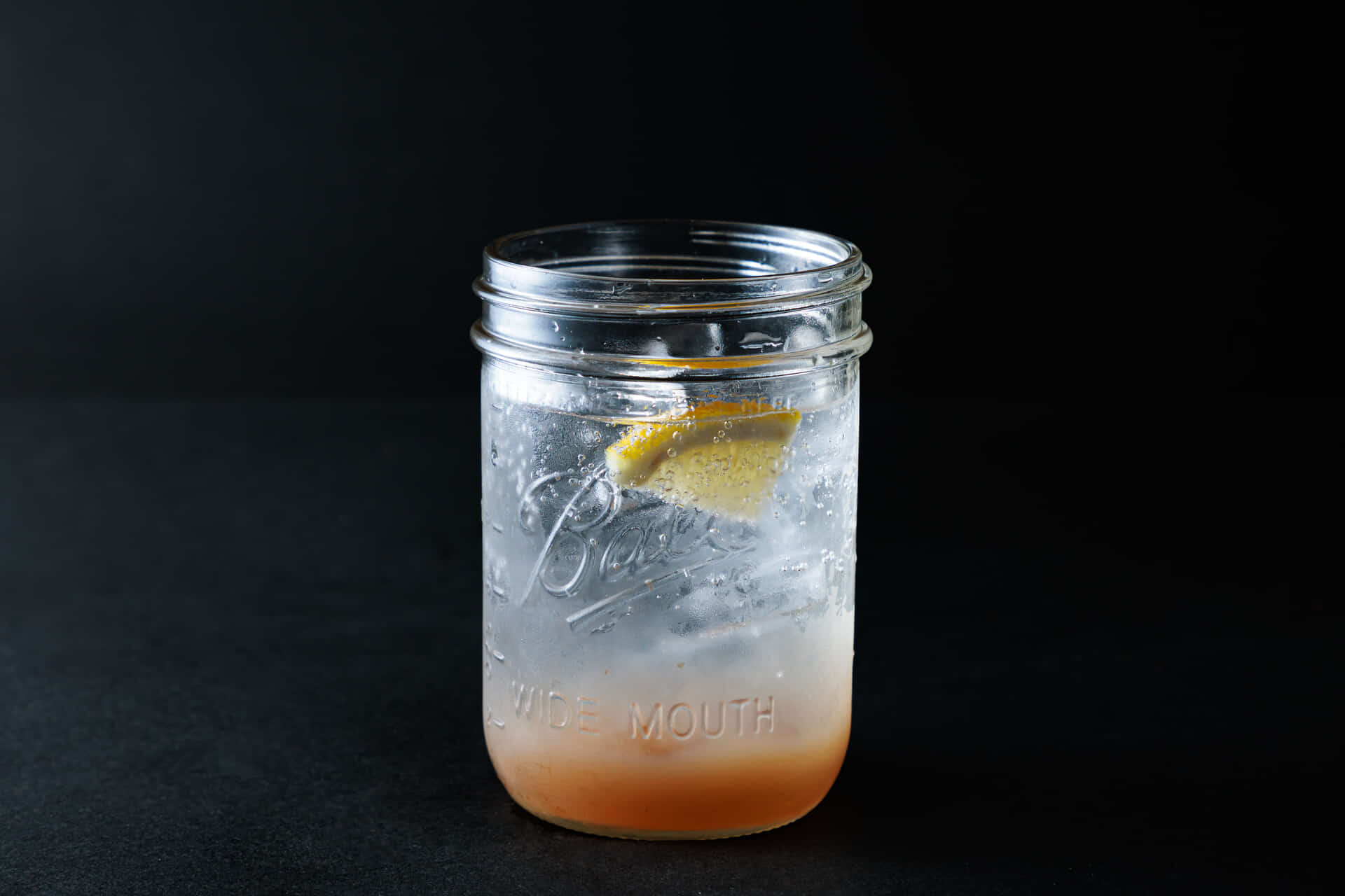 自家製ジンジャエール 自家製ジンジャーエール|芝公園でハンバーガーのテイクアウト・デリバリーならMUNCH'S BURGER SHACK