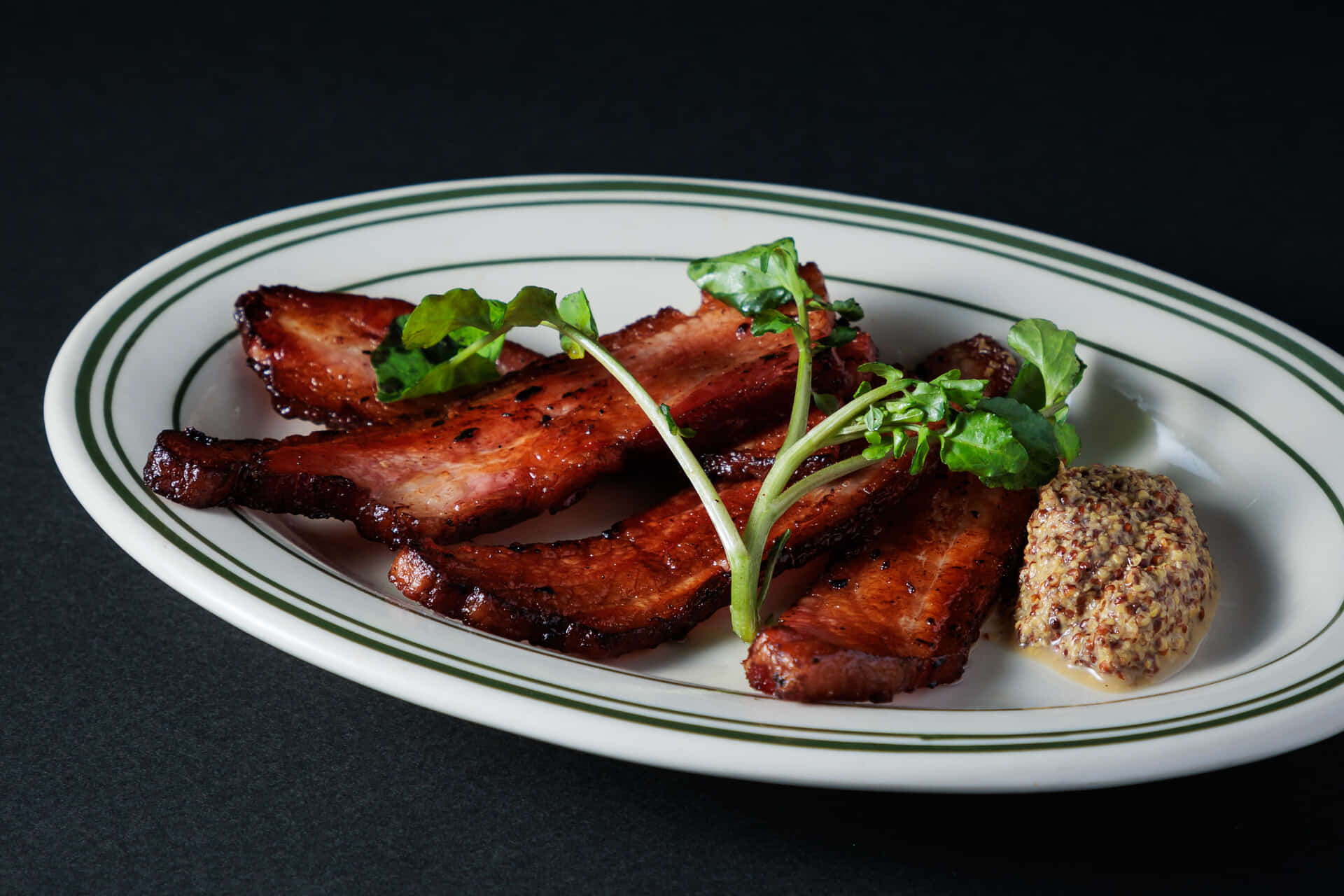 自家製厚切りベーコンスライス 自家製ベーコンスライス|芝公園でハンバーガーのテイクアウト・デリバリーならMUNCH'S BURGER SHACK